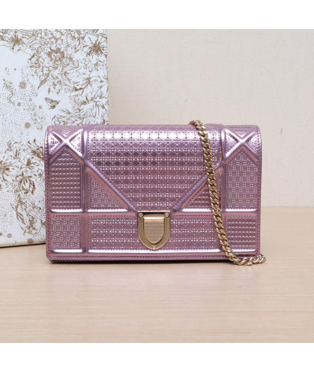 CHRISTIAN DIOR Розовая сумка через плечо из лакированной кожи, фото 2