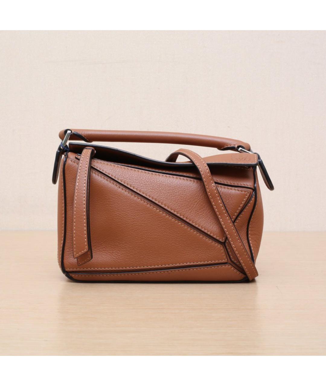 LOEWE Коричневая кожаная сумка через плечо, фото 3