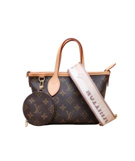 LOUIS VUITTON Сумка через плечо