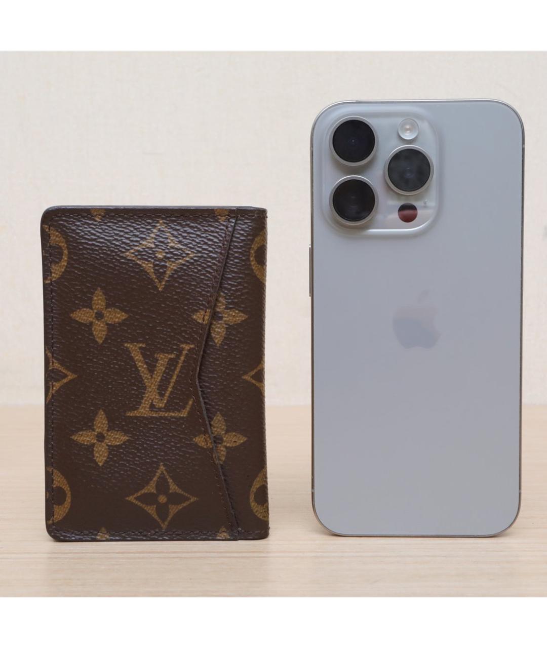 LOUIS VUITTON Коричневый кожаный кошелек, фото 7