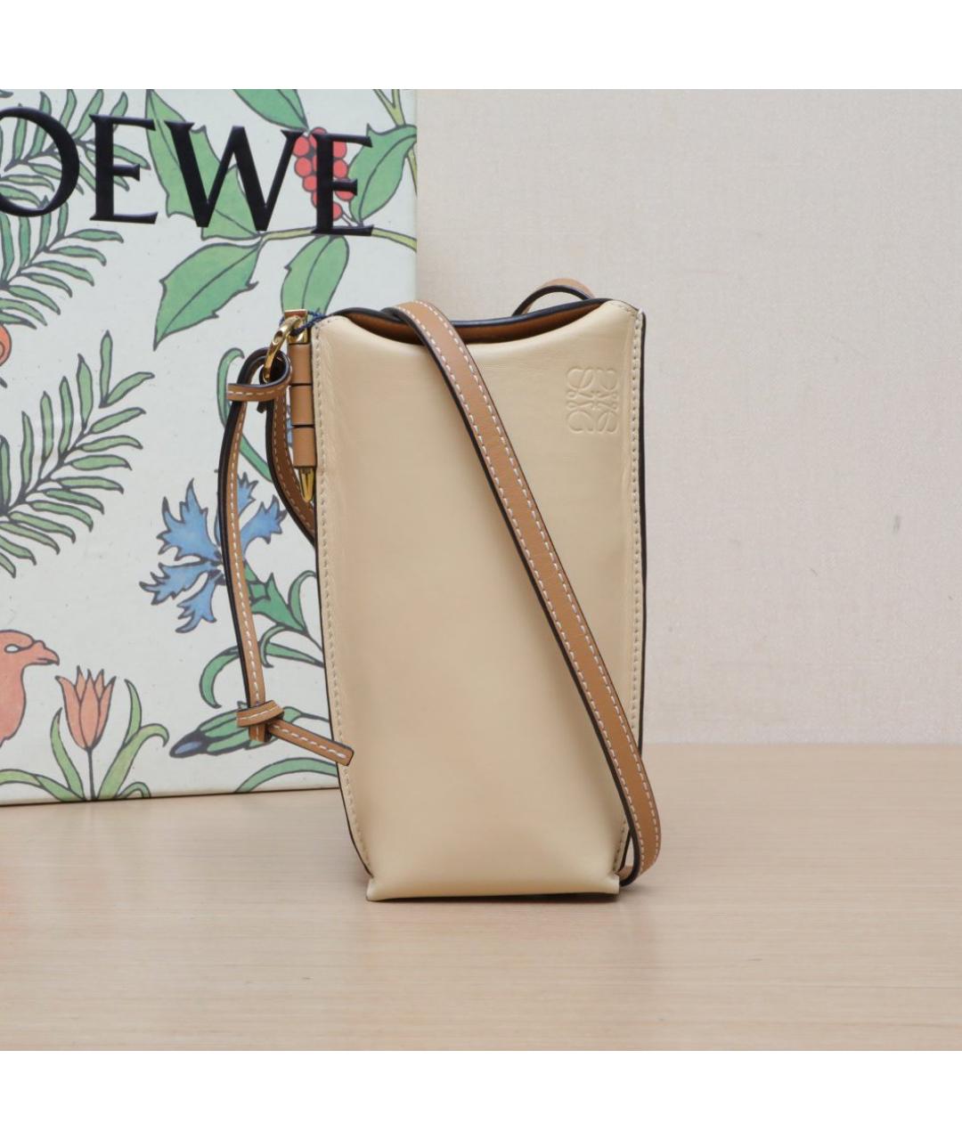 LOEWE Бежевая кожаная сумка через плечо, фото 2