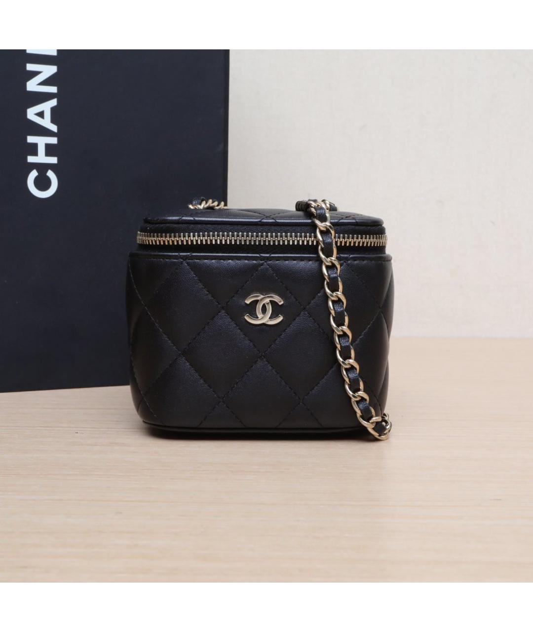 CHANEL Черная кожаная сумка через плечо, фото 2