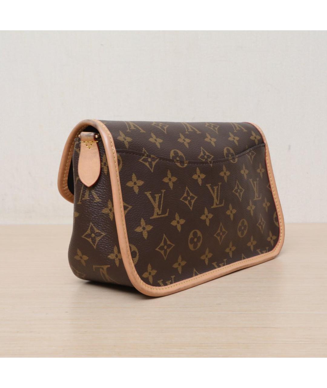LOUIS VUITTON Коричневая кожаная сумка через плечо, фото 6