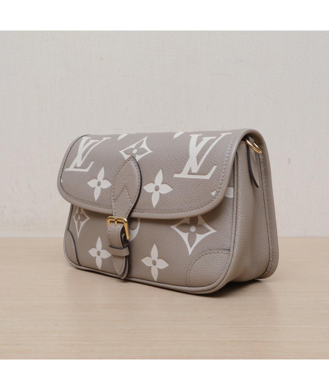 LOUIS VUITTON Бежевая кожаная сумка через плечо, фото 4