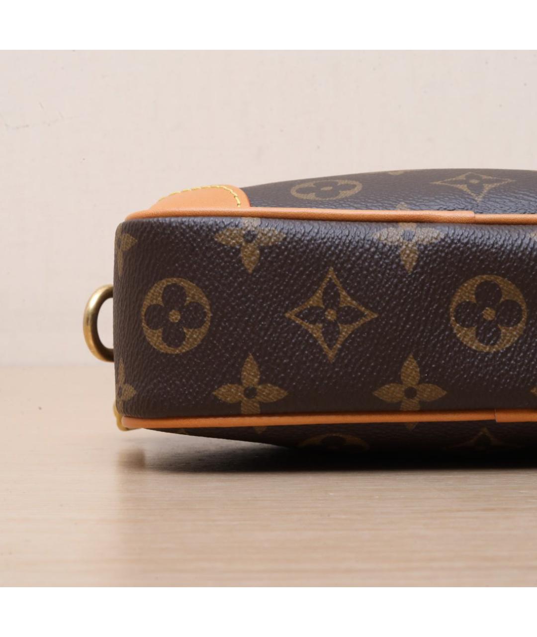 LOUIS VUITTON Коричневая кожаная сумка через плечо, фото 9