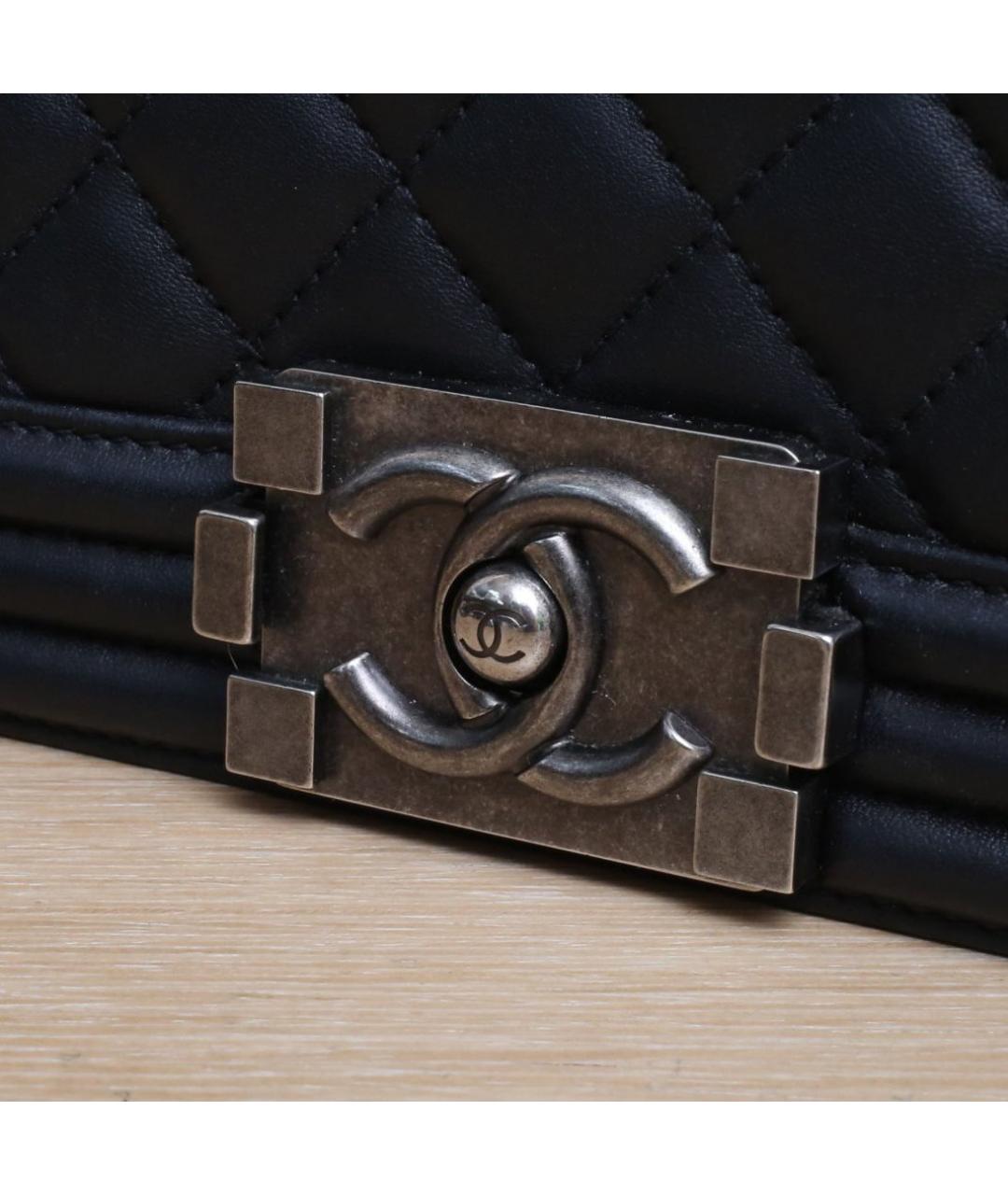 CHANEL Черная кожаная сумка через плечо, фото 8