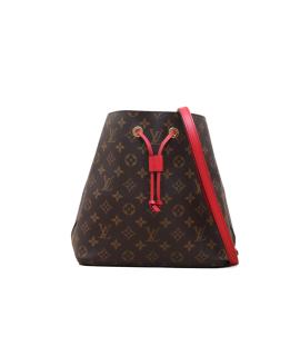 LOUIS VUITTON Сумка через плечо