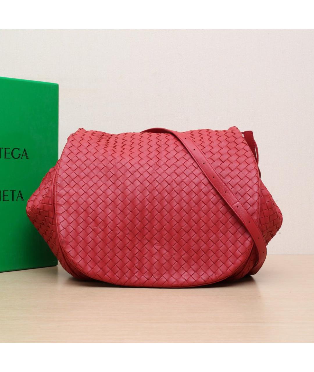 BOTTEGA VENETA Красная кожаная сумка через плечо, фото 2