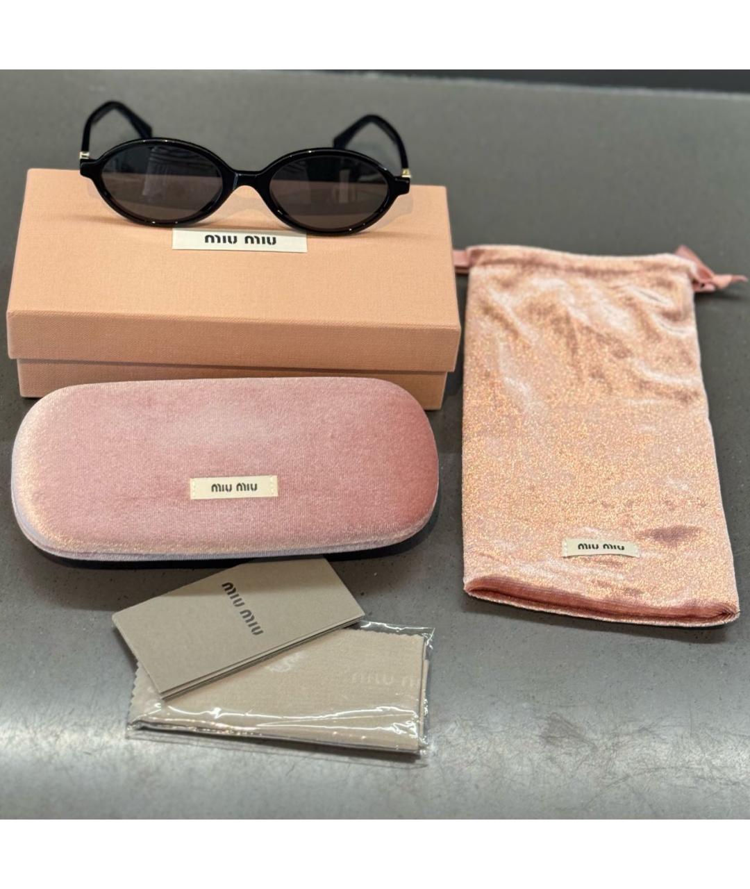 MIU MIU Черные пластиковые солнцезащитные очки, фото 3