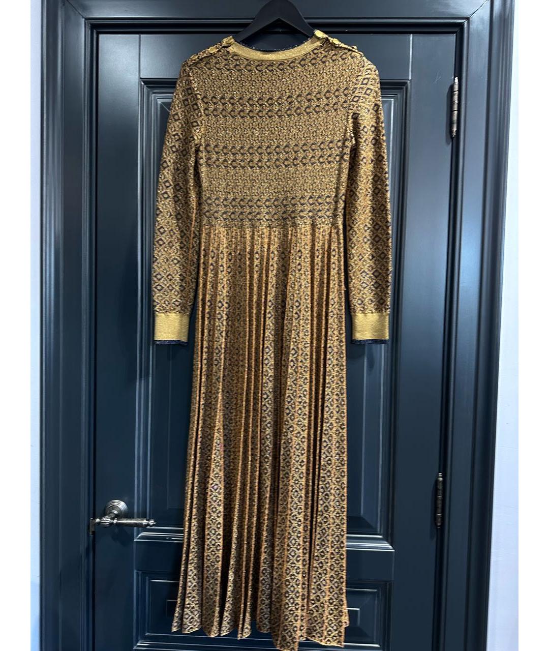 CHANEL Золотое вискозное повседневное платье, фото 2