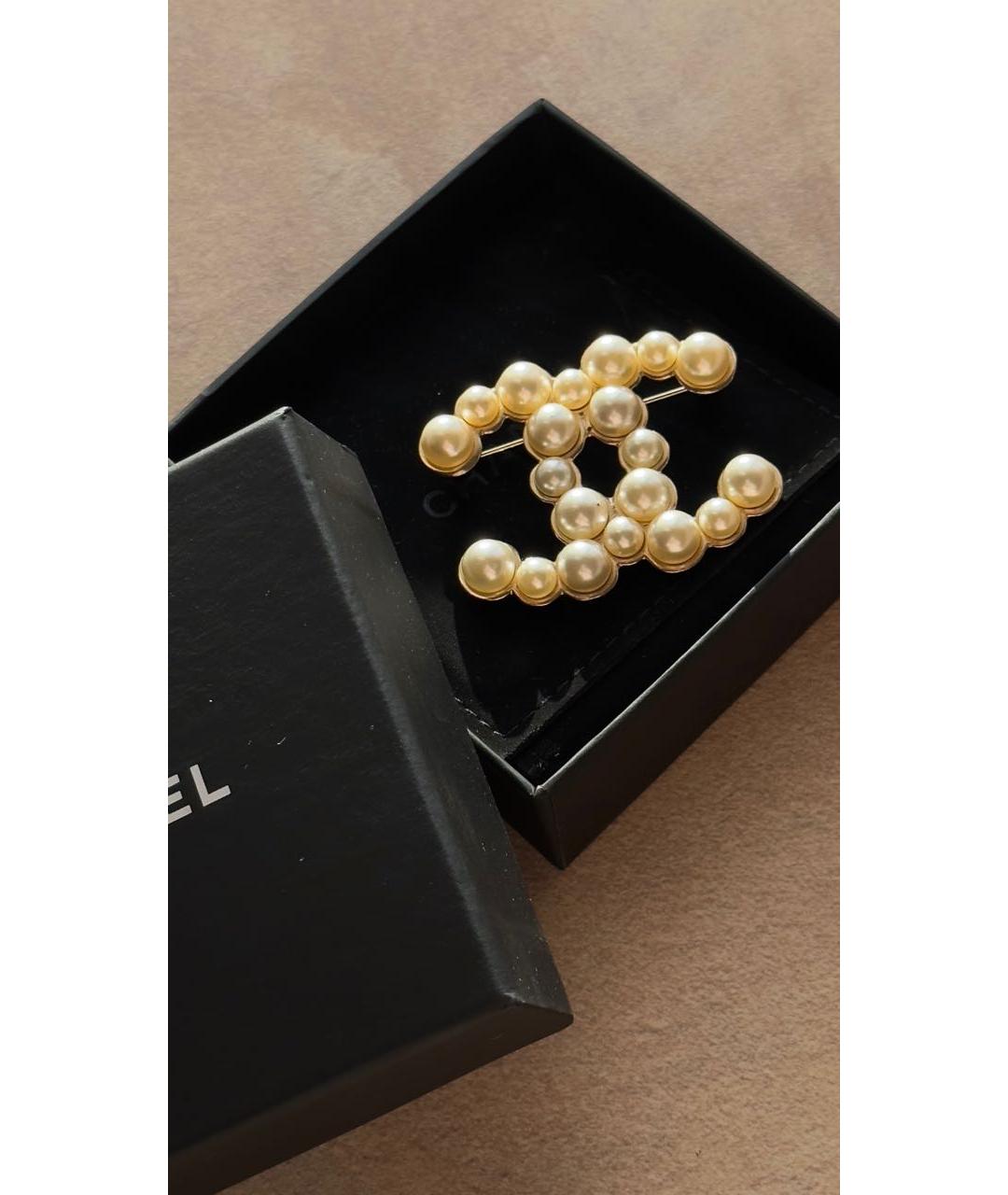 CHANEL Бежевая металлическая булавка / брошь, фото 4
