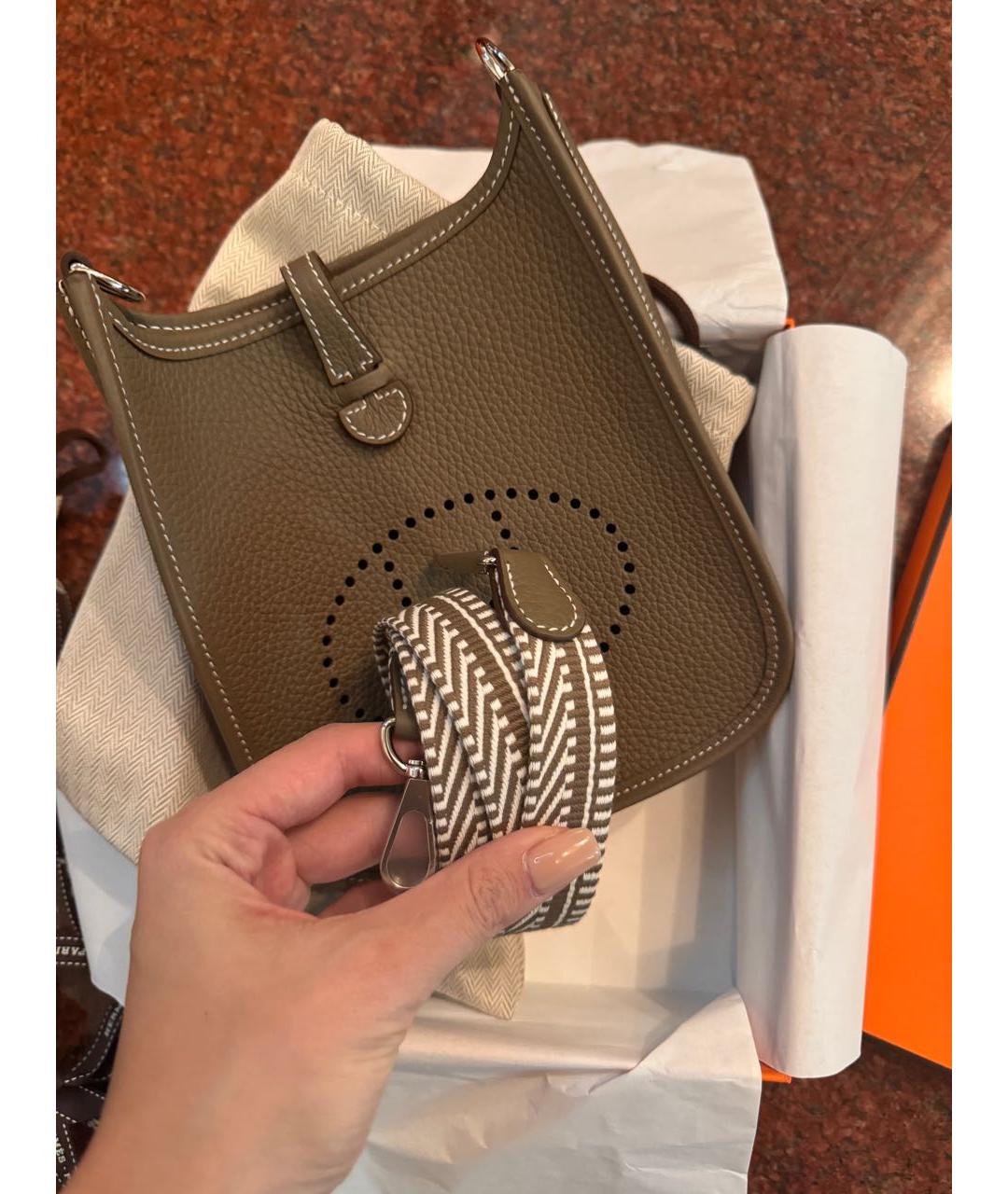 HERMES Бежевая кожаная сумка через плечо, фото 2