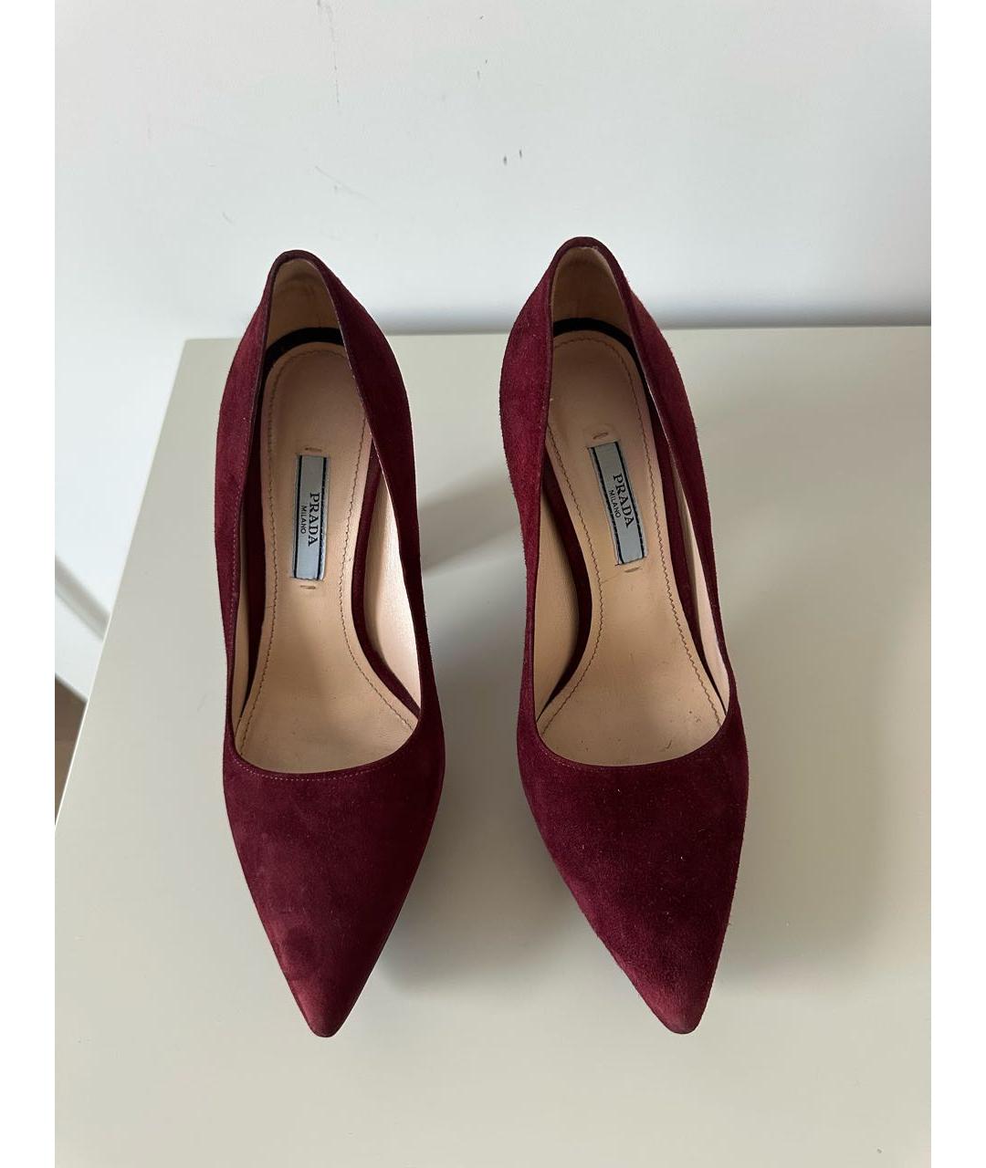PRADA Бордовые замшевые туфли, фото 2