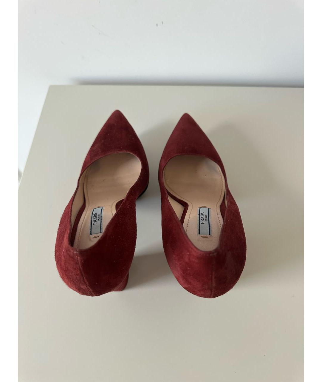 PRADA Бордовые замшевые туфли, фото 3