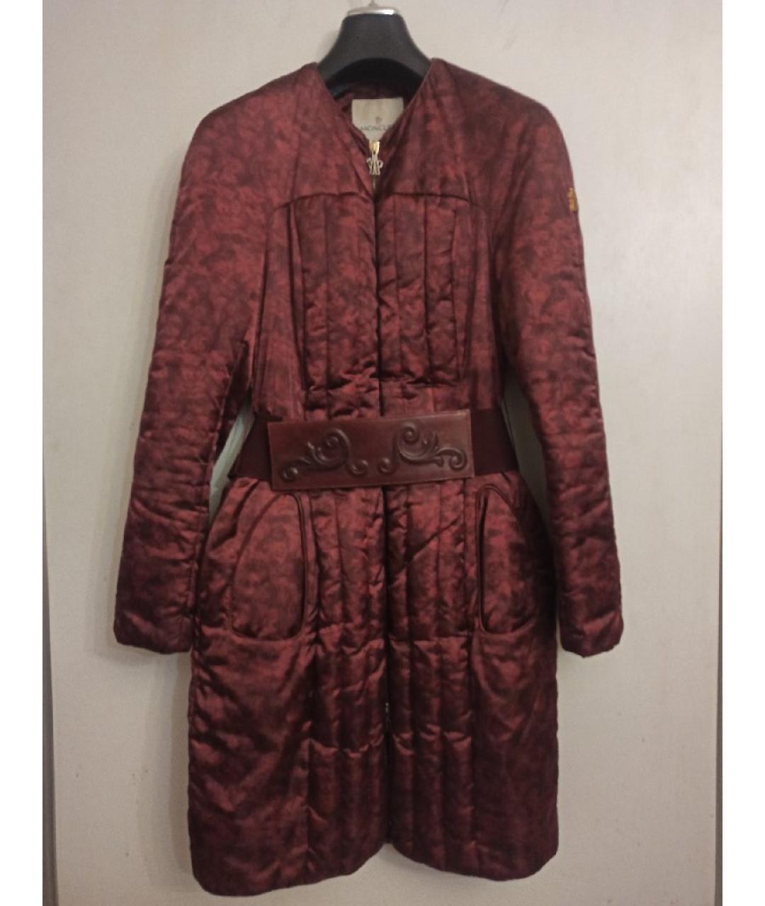 MONCLER Бордовый полиэстеровый пуховик, фото 10