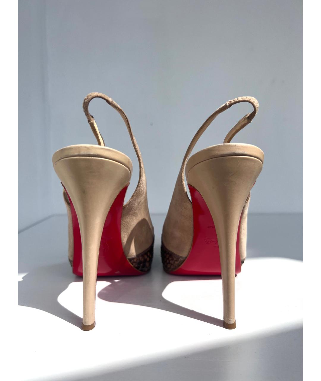 CHRISTIAN LOUBOUTIN Бежевые замшевые туфли, фото 4