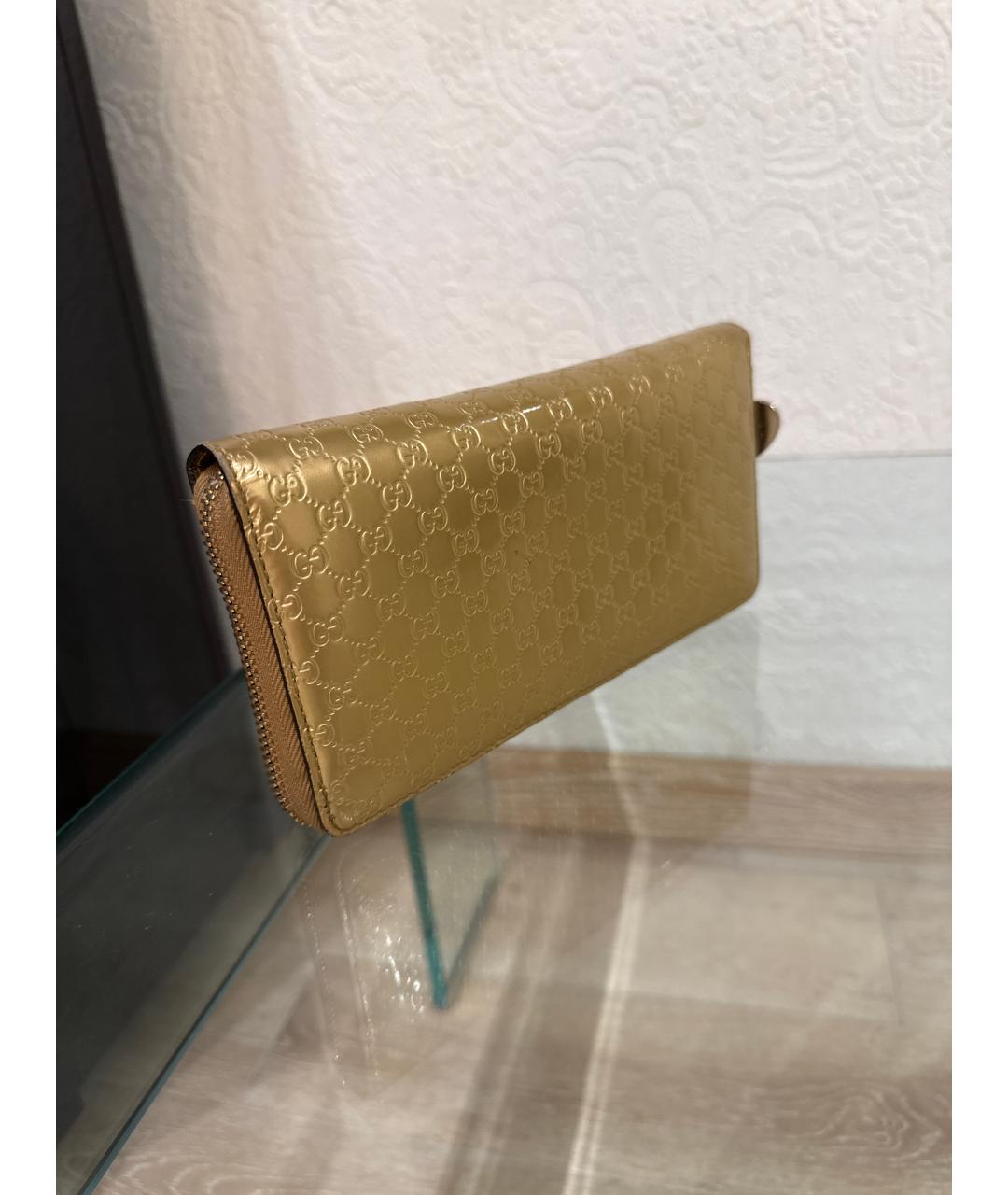 GUCCI Золотой кошелек из лакированной кожи, фото 2