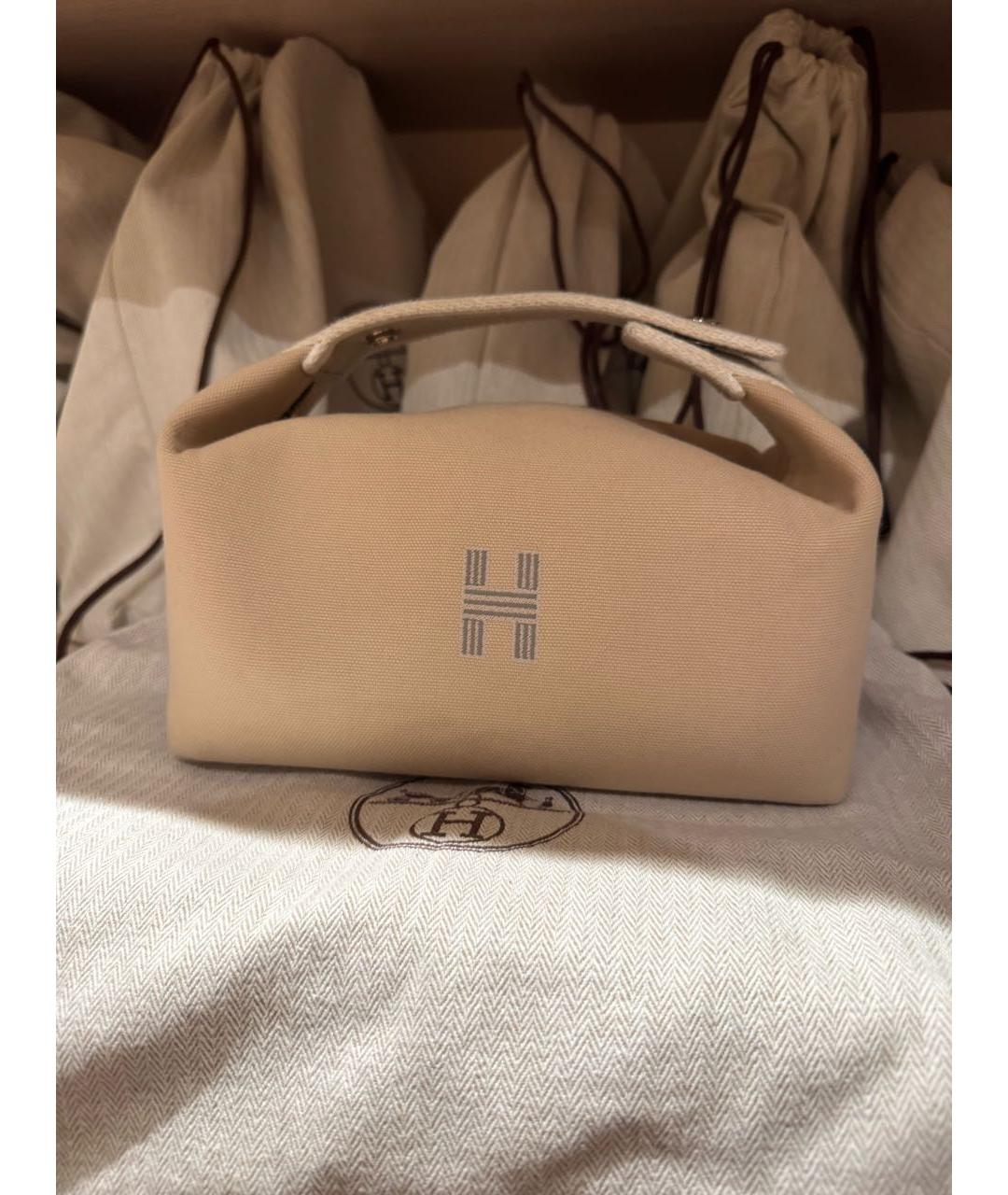 HERMES Бежевая тканевая косметичка, фото 7