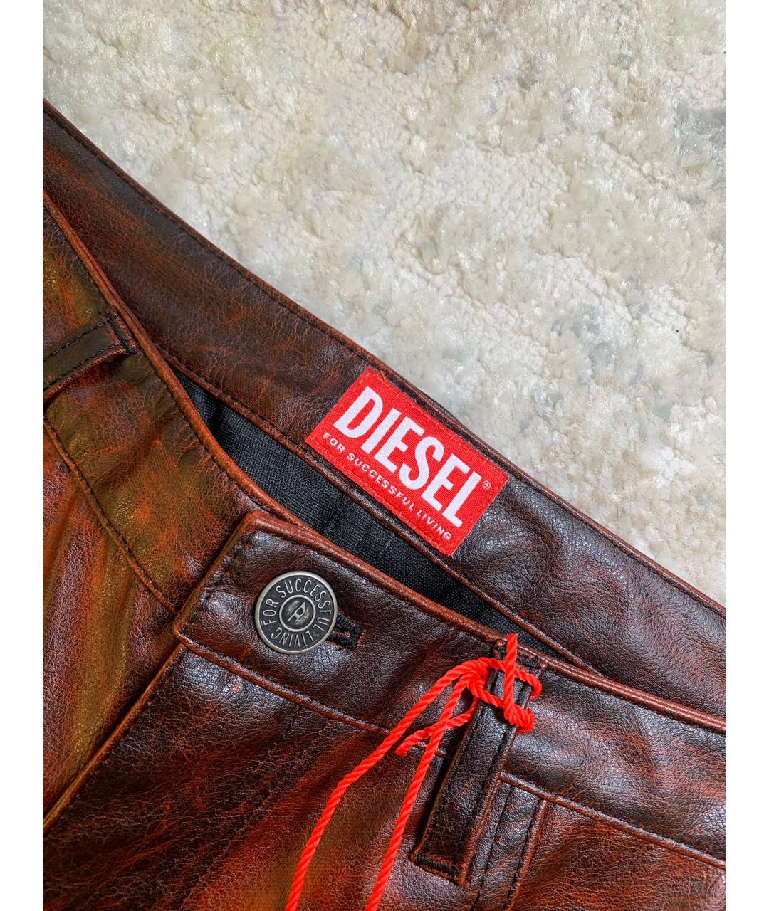 DIESEL Бордовые полиэстеровые прямые брюки, фото 6