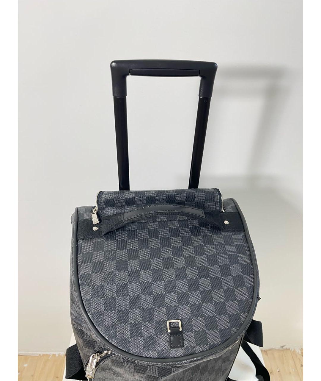 LOUIS VUITTON Серый чемодан, фото 8