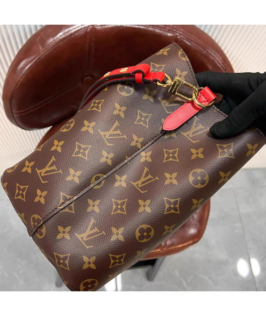 LOUIS VUITTON Коричневая сумка тоут, фото 3