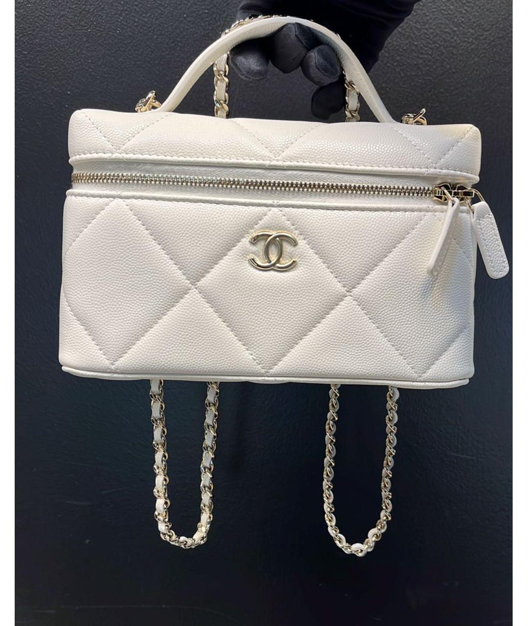 CHANEL Белая кожаная сумка с короткими ручками, фото 2