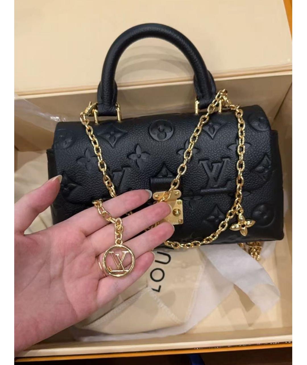 LOUIS VUITTON Черная кожаная сумка через плечо, фото 4