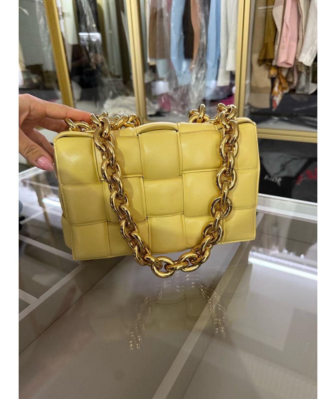 BOTTEGA VENETA Желтая кожаная сумка с короткими ручками, фото 8