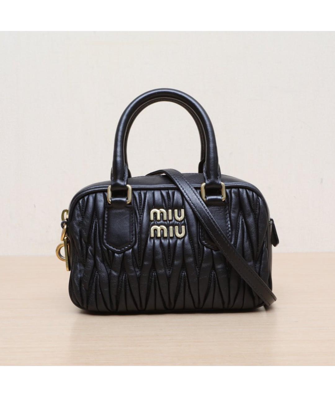 MIU MIU Черная кожаная сумка с короткими ручками, фото 3