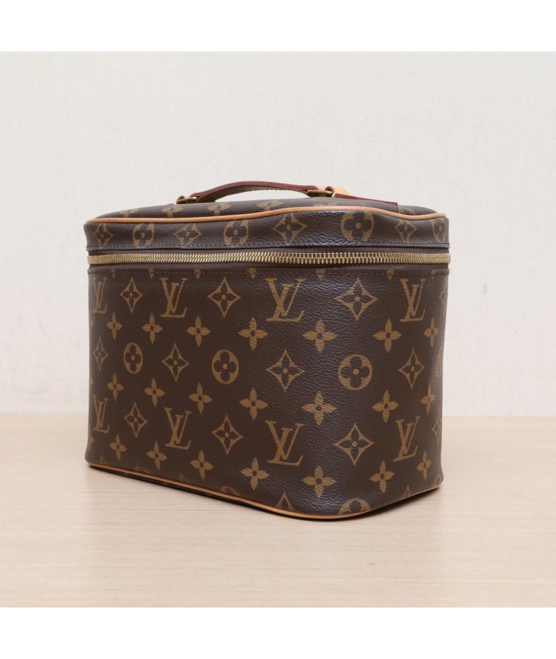 LOUIS VUITTON Коричневая кожаная косметичка, фото 4
