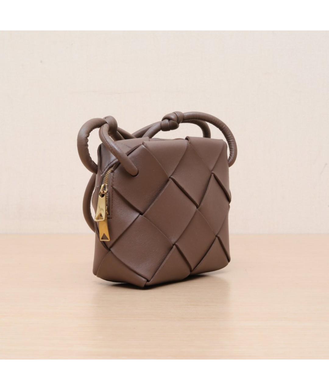 BOTTEGA VENETA Коричневая кожаная сумка через плечо, фото 6
