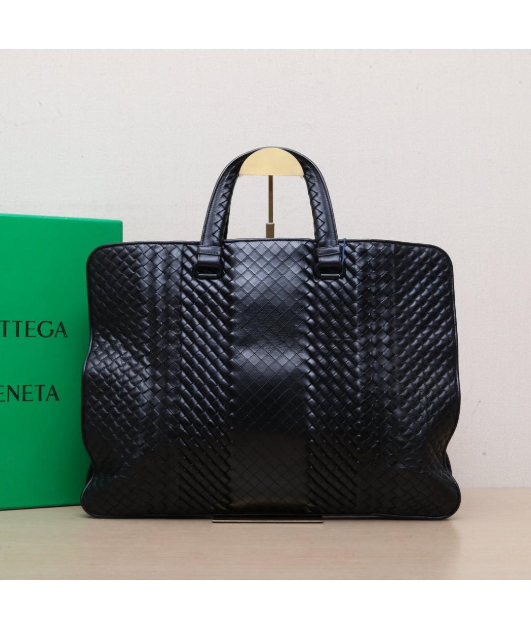 BOTTEGA VENETA Черная кожаная сумка тоут, фото 2