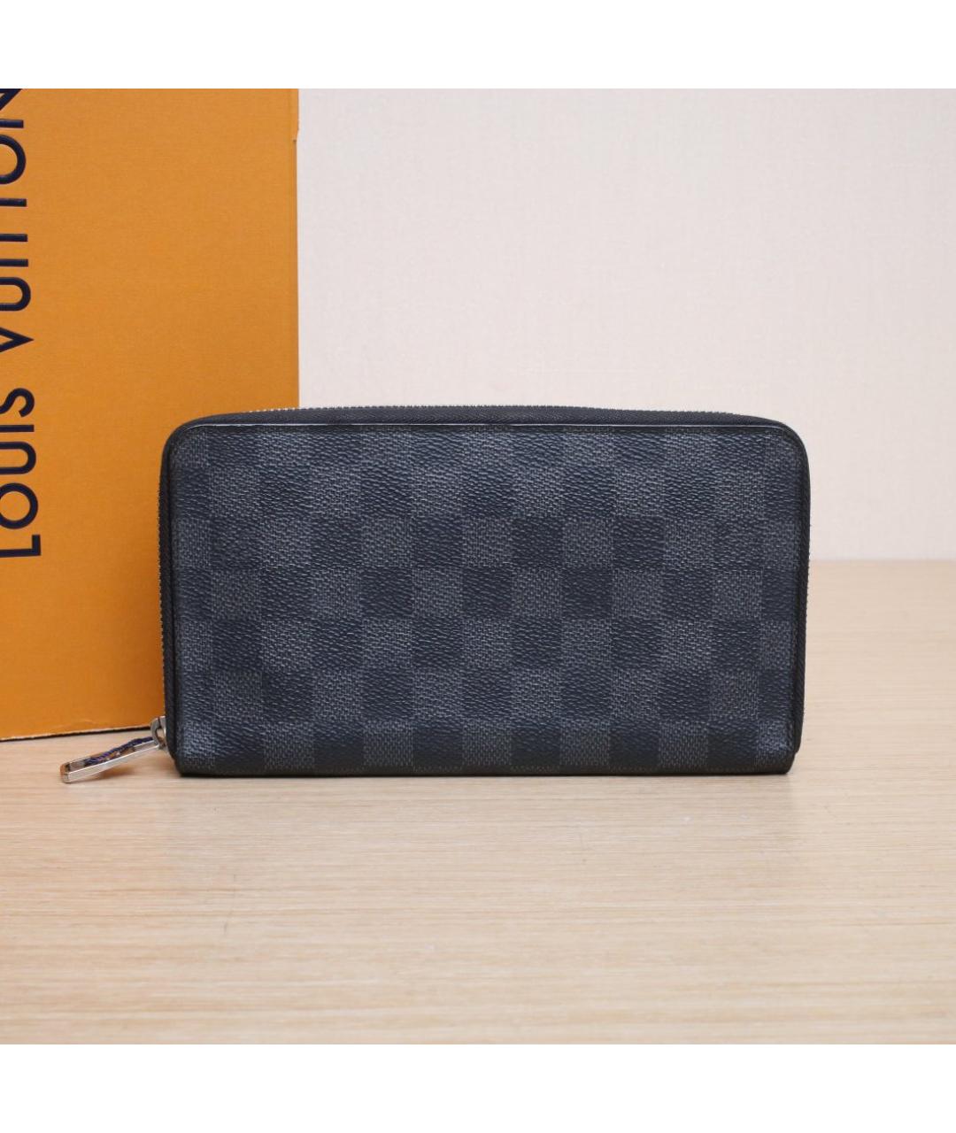 LOUIS VUITTON Черный кожаный кошелек, фото 9