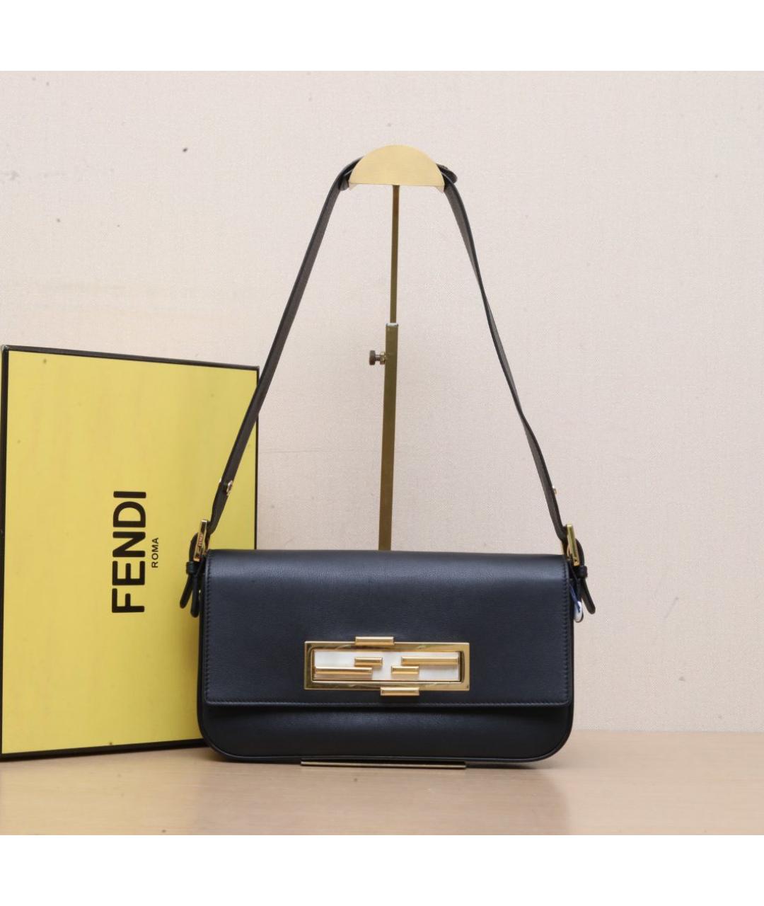 FENDI Черная кожаная сумка через плечо, фото 2
