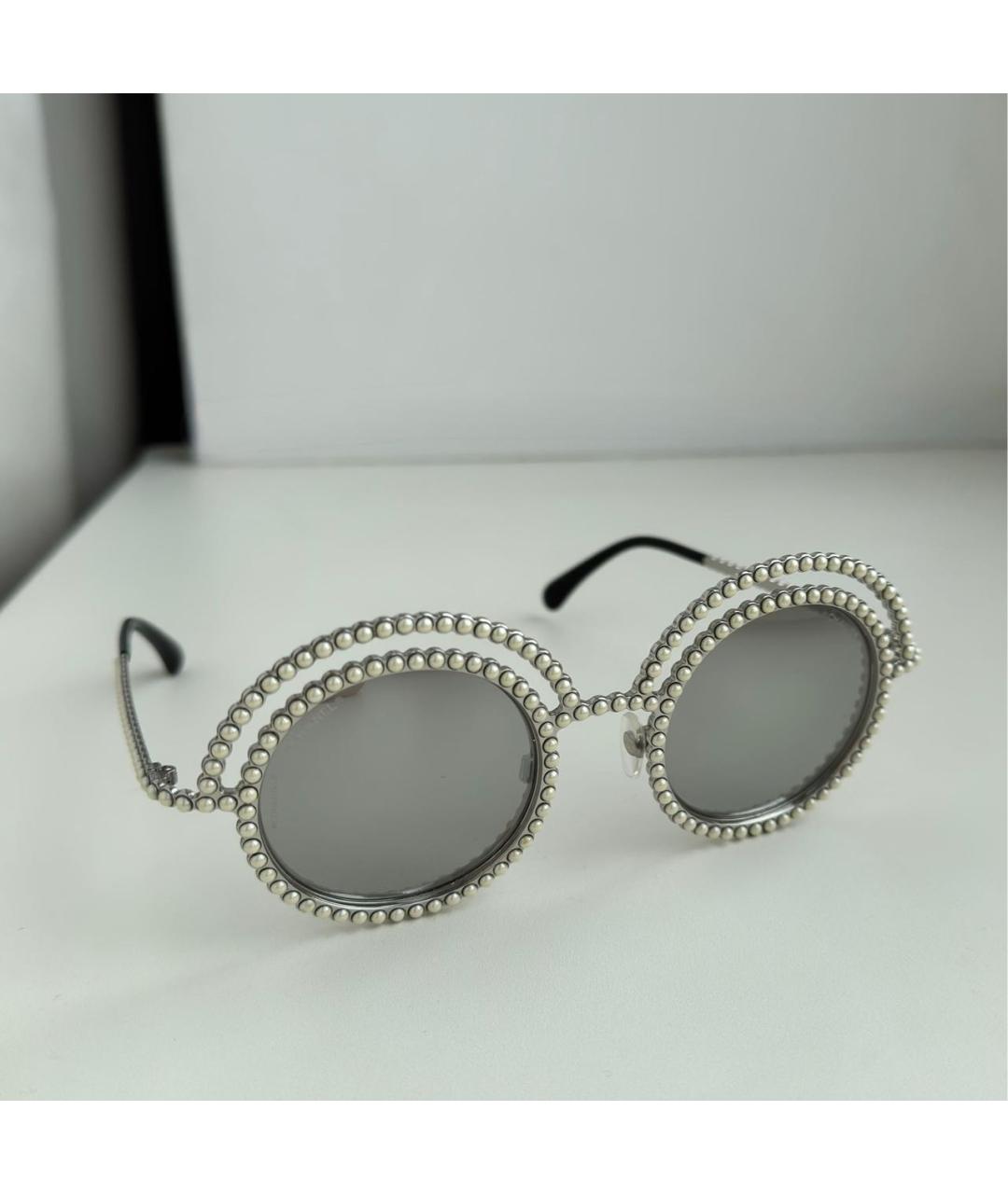 CHANEL Серебряные металлические солнцезащитные очки, фото 2