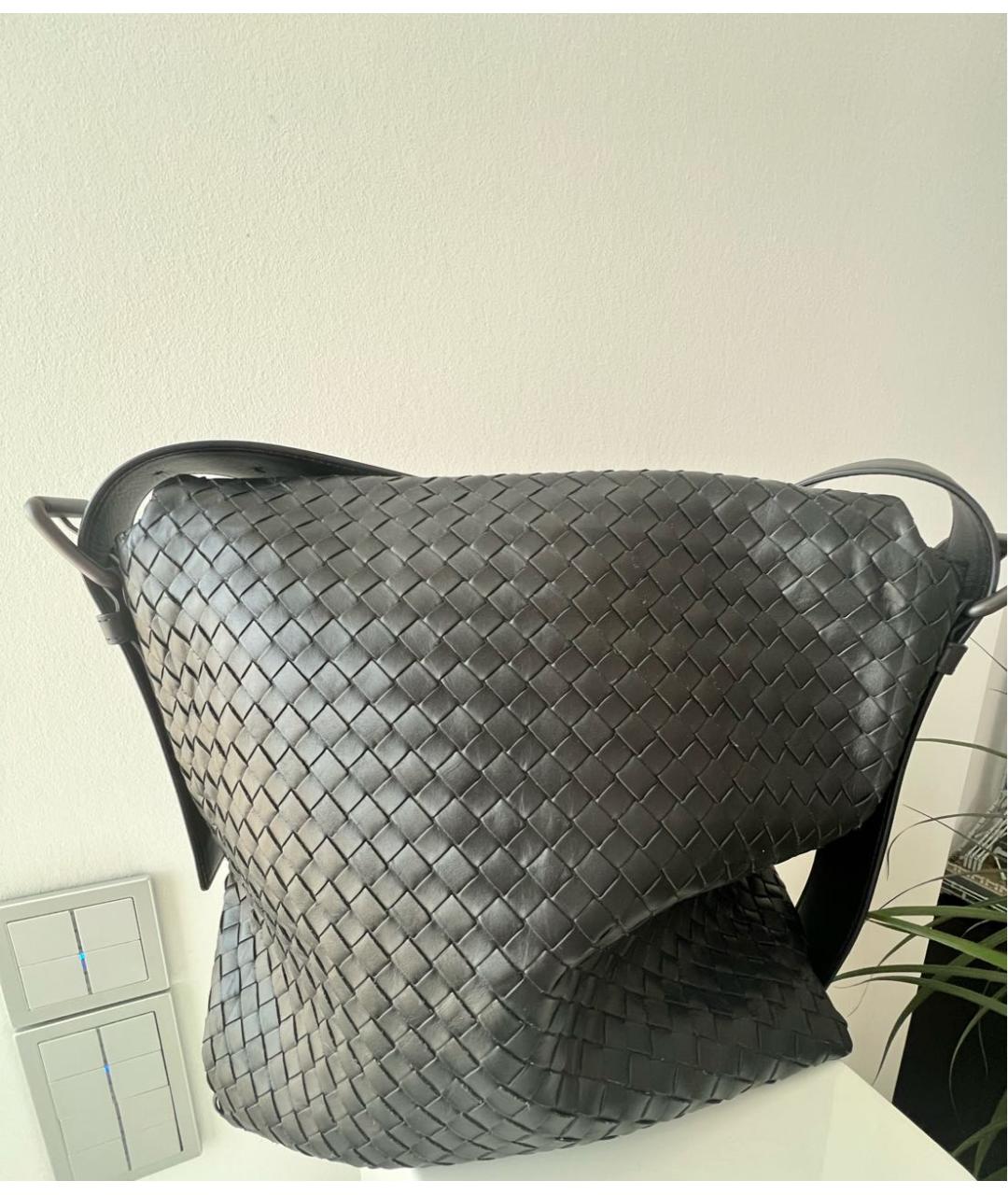 BOTTEGA VENETA Черная кожаная сумка через плечо, фото 3