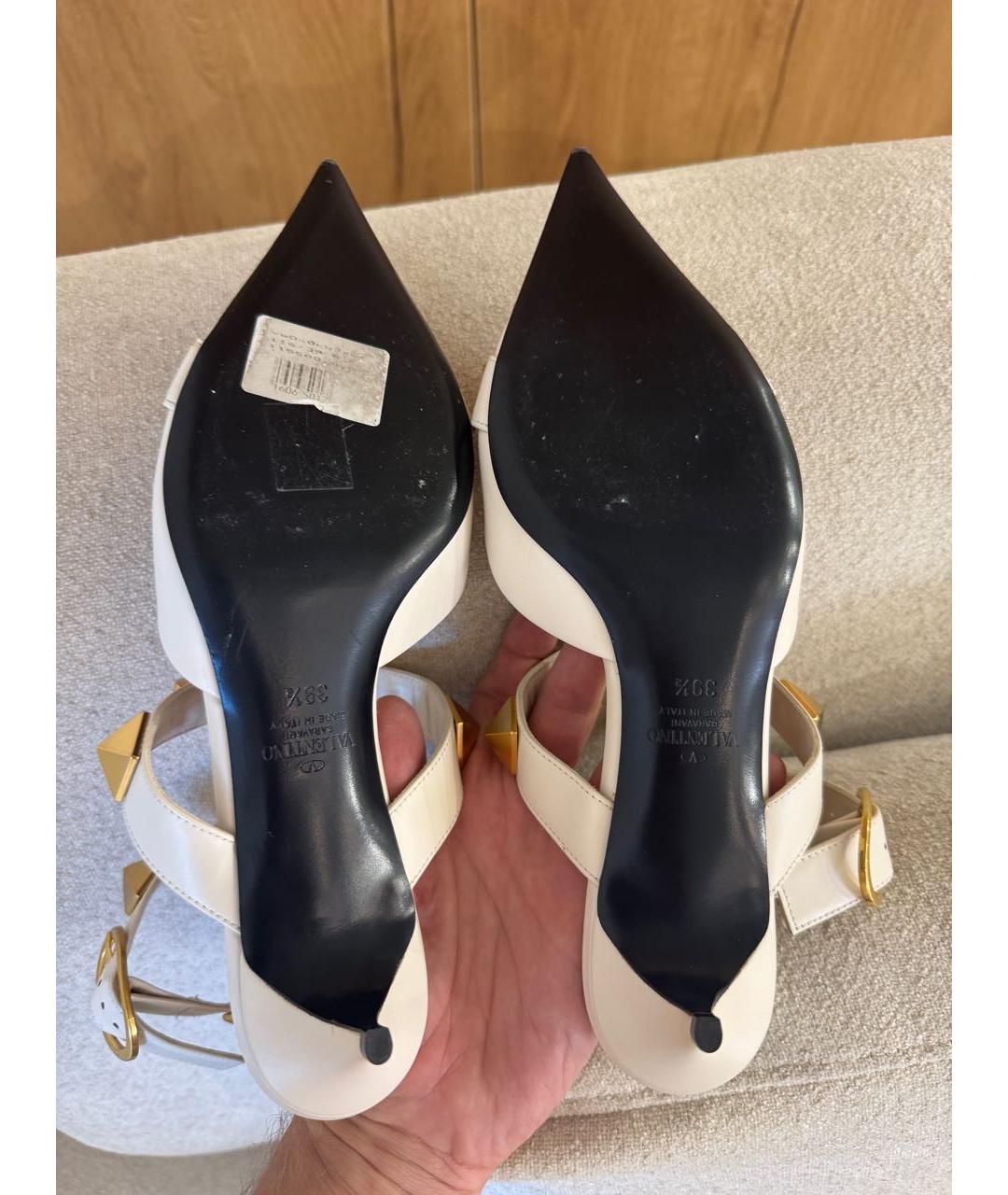VALENTINO Белые кожаные лодочки на низком каблуке, фото 3