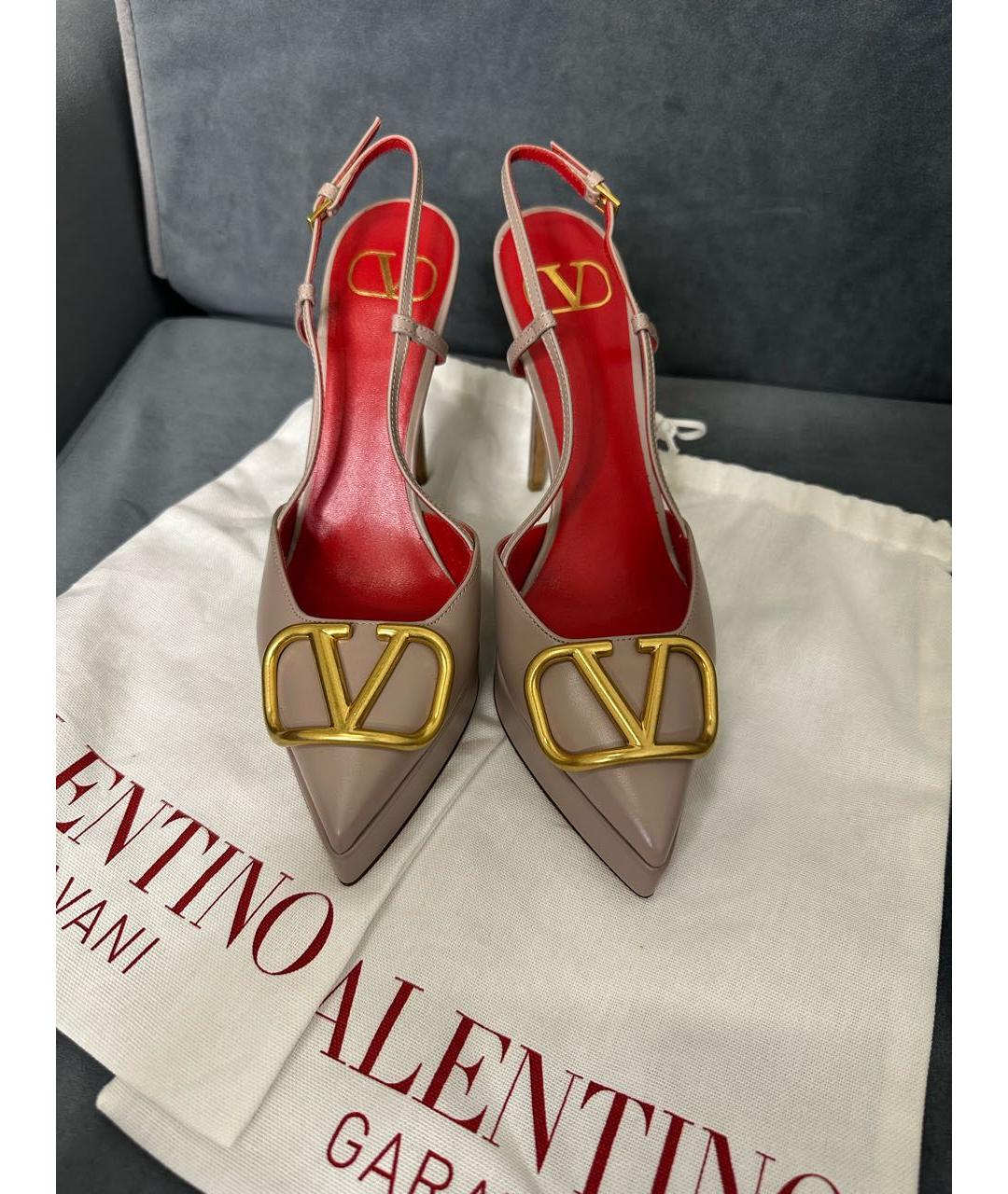 VALENTINO Бежевые кожаные туфли, фото 2