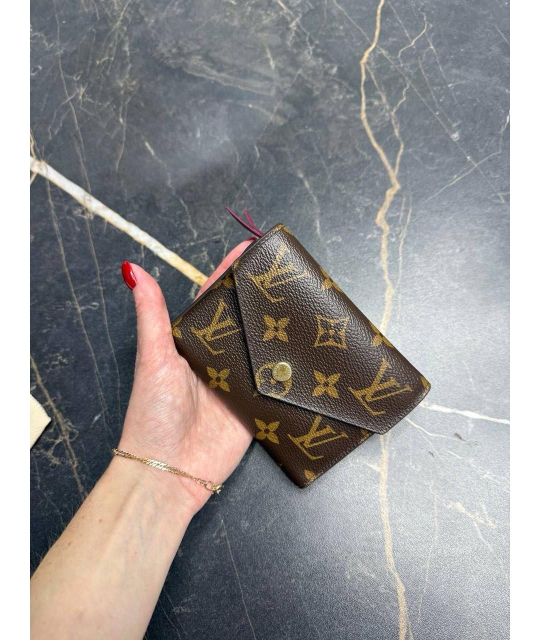 LOUIS VUITTON Коричневый кошелек, фото 2