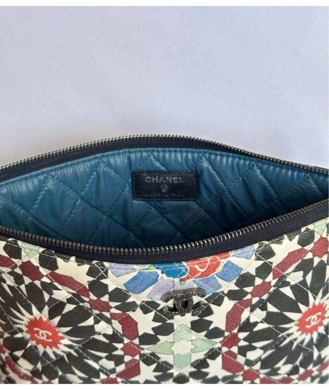 CHANEL Мульти косметичка из лакированной кожи, фото 4