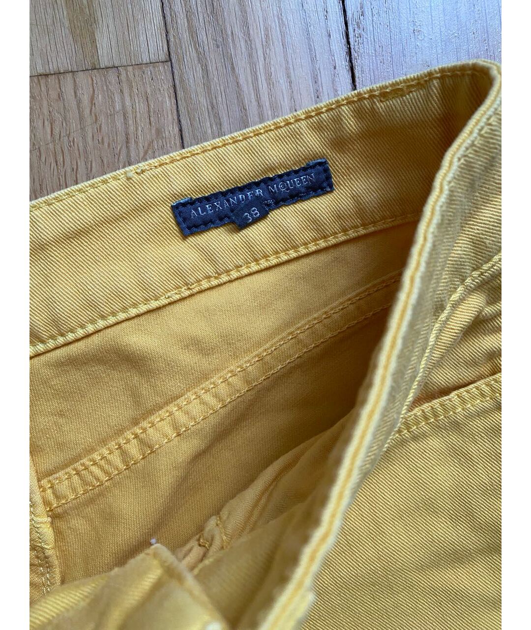 ALEXANDER MCQUEEN Желтые хлопковые прямые джинсы, фото 3