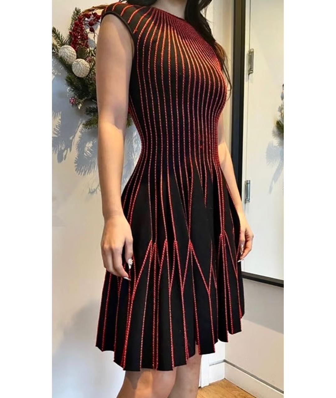 ALEXANDER MCQUEEN Бордовое шерстяное коктейльное платье, фото 3