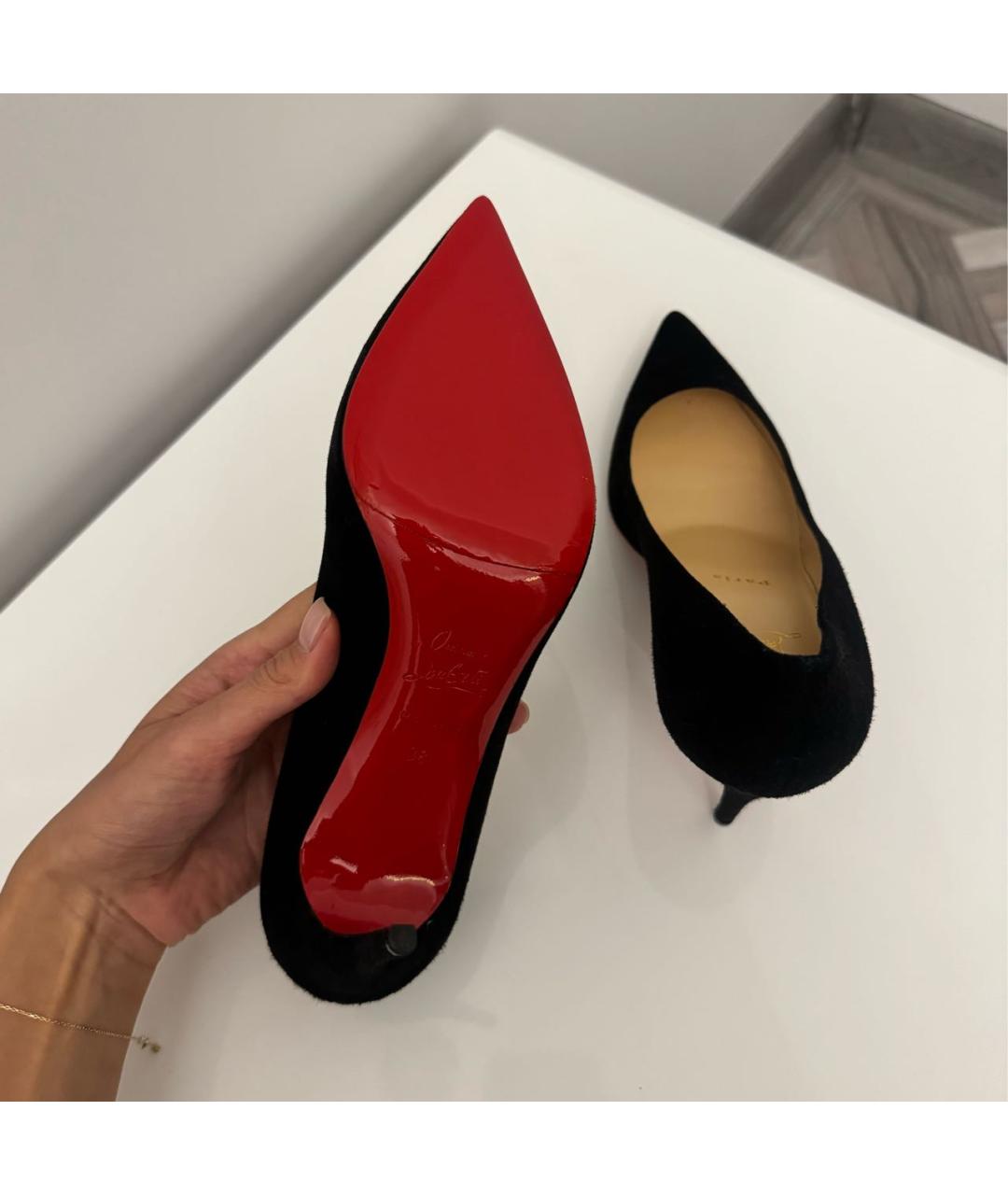 CHRISTIAN LOUBOUTIN Черные замшевые туфли, фото 7