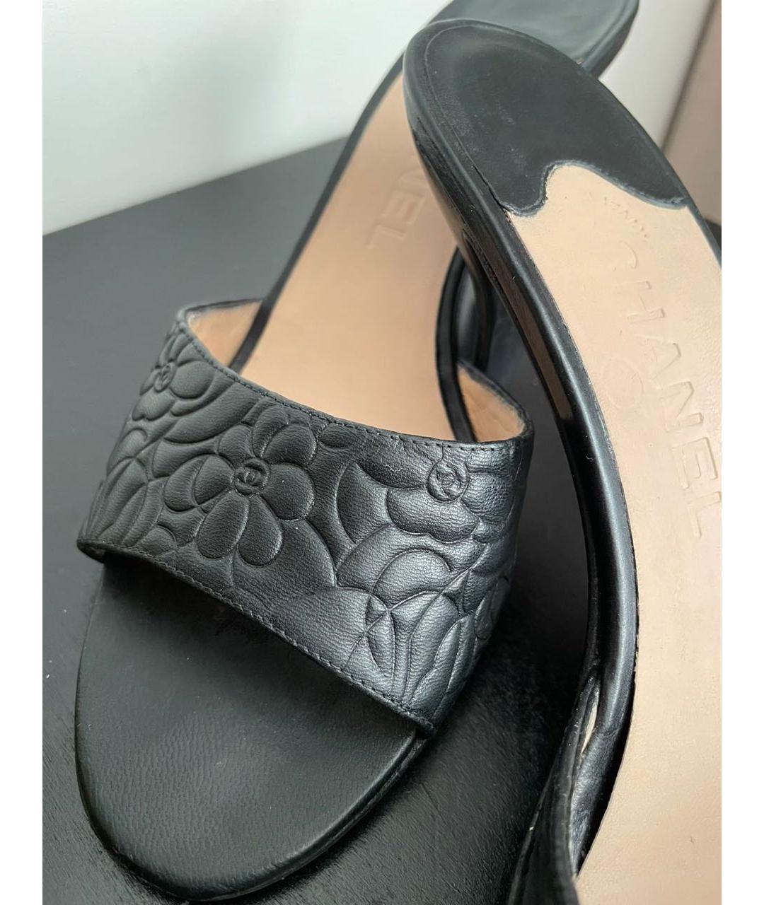 CHANEL Черные кожаные мюли, фото 5