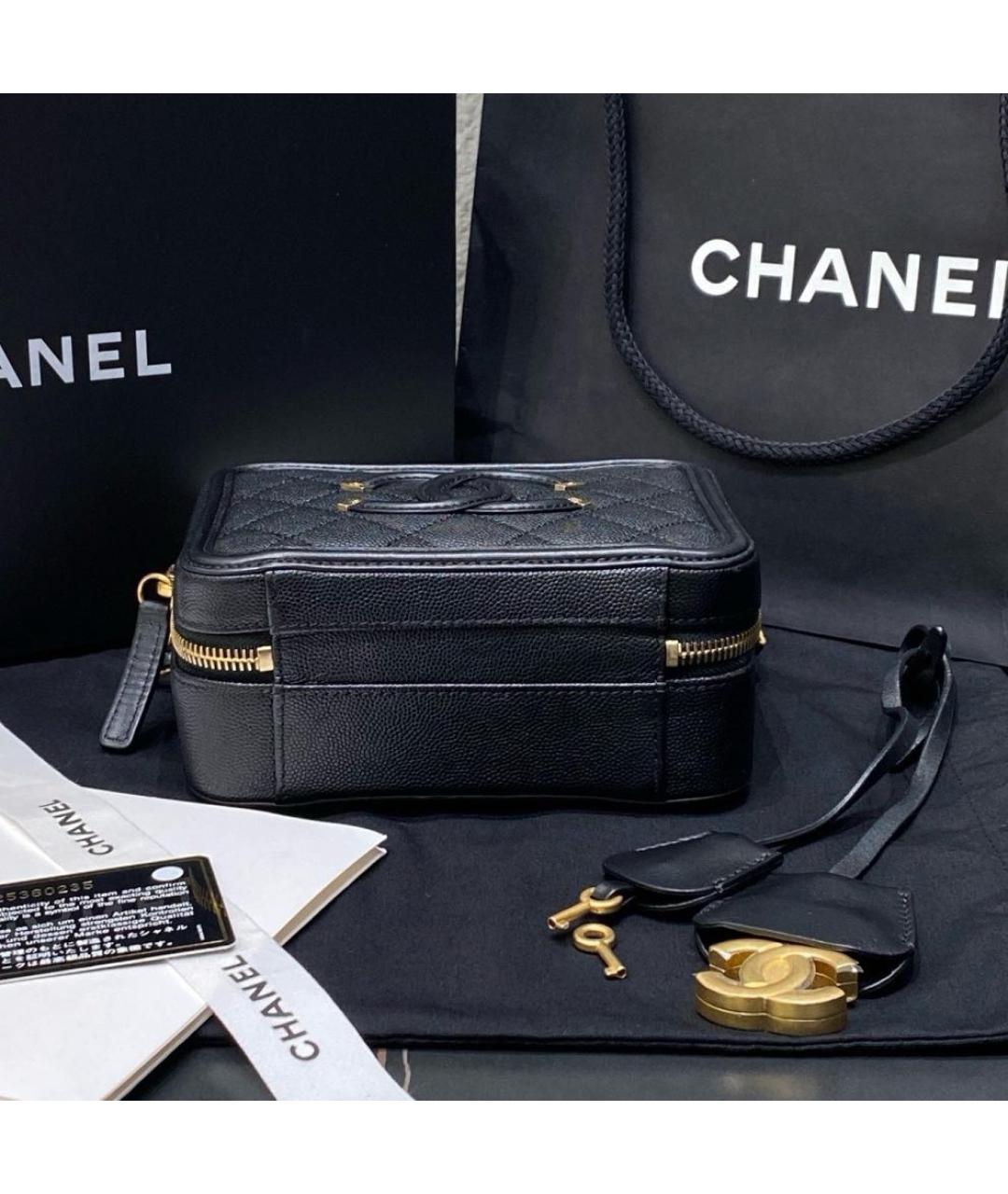 CHANEL Черная кожаная сумка через плечо, фото 4