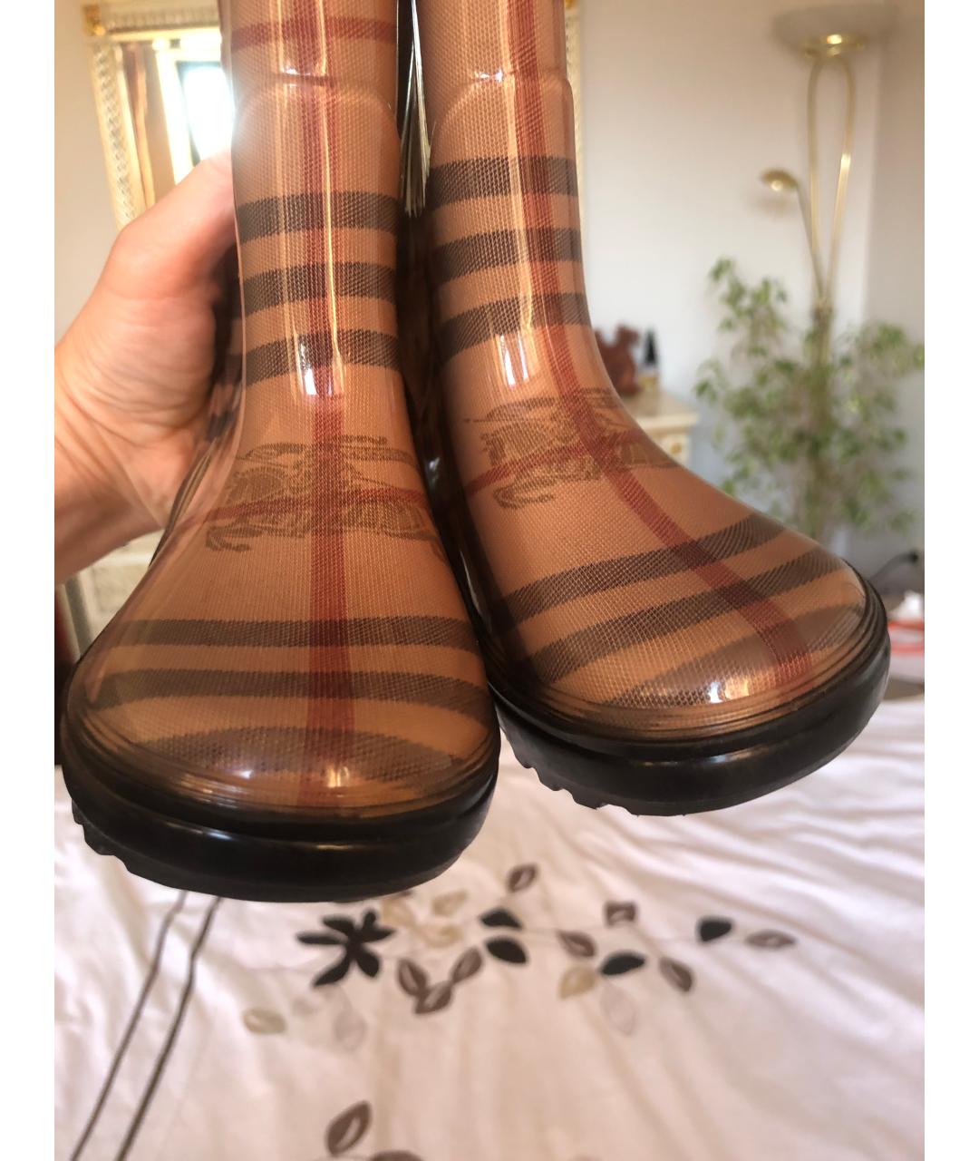 BURBERRY Бежевые резиновые сапоги, фото 7