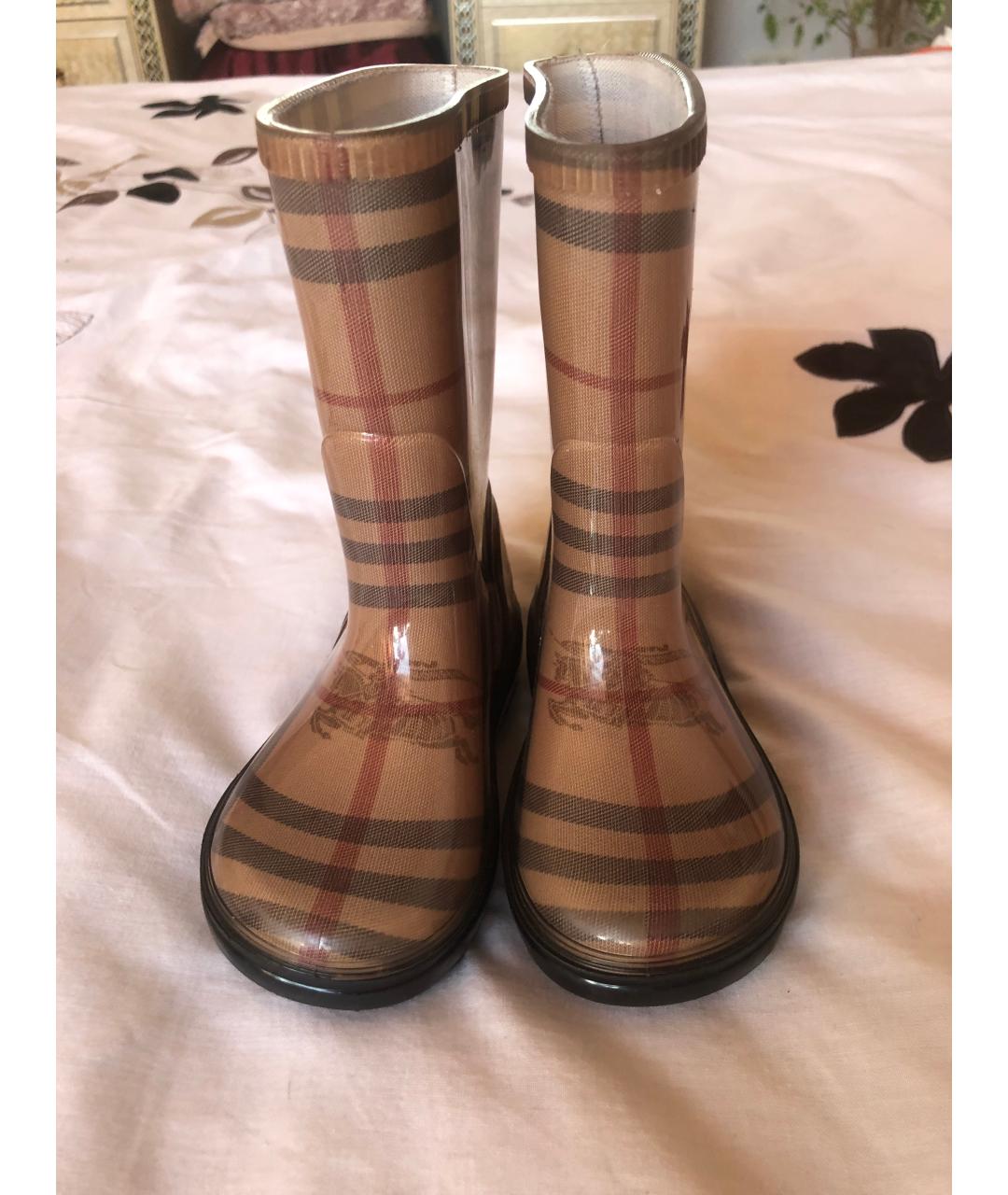 BURBERRY Бежевые резиновые сапоги, фото 2