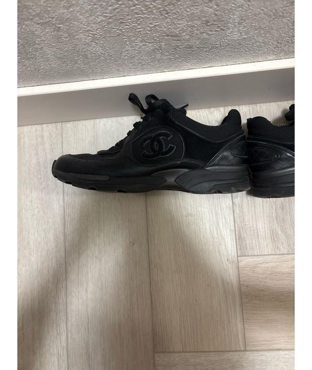 CHANEL Черные кожаные кроссовки, фото 2