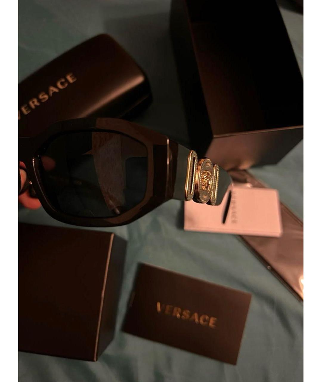 VERSACE Черные пластиковые солнцезащитные очки, фото 2