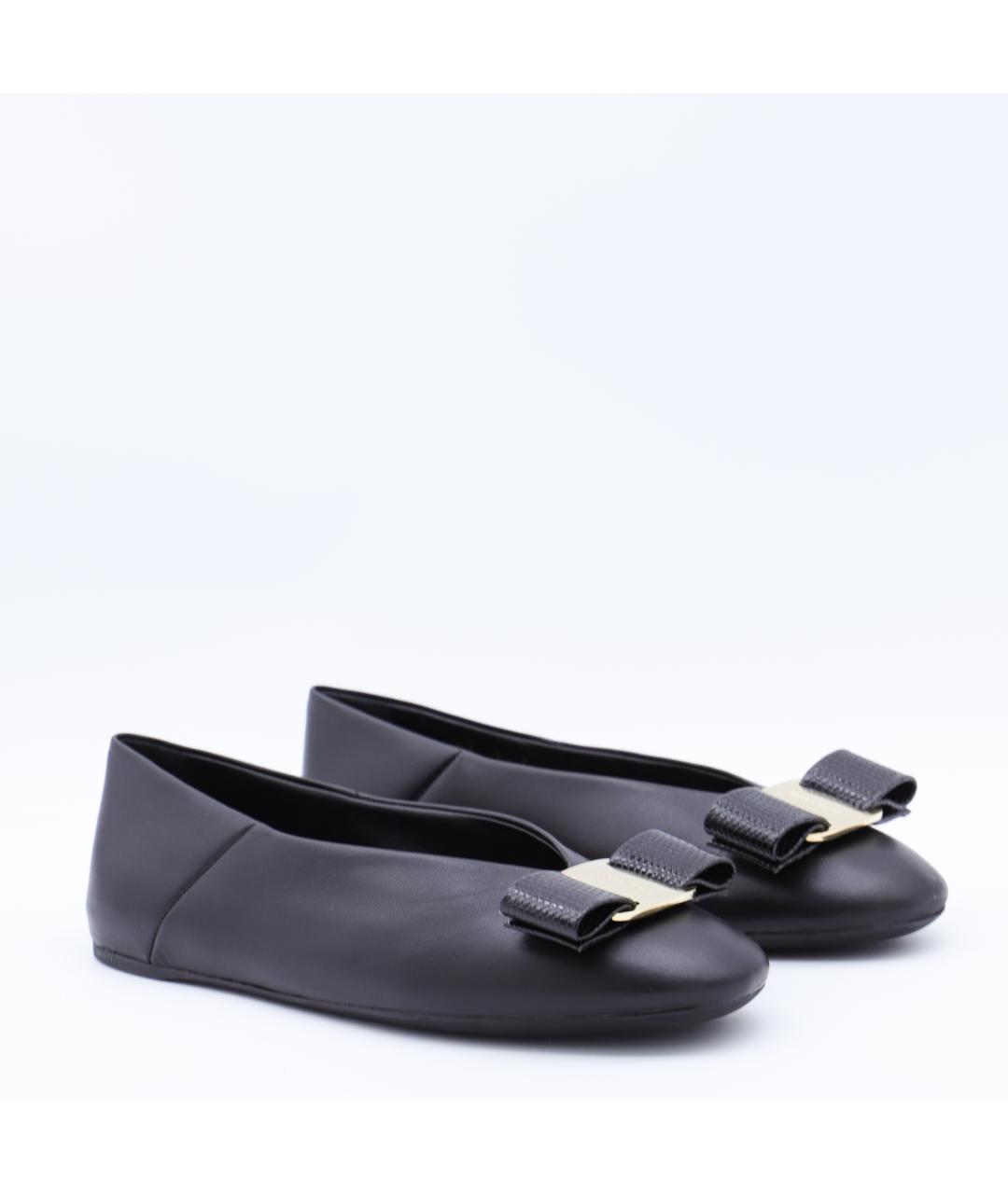FERRAGAMO Черные кожаные балетки, фото 2